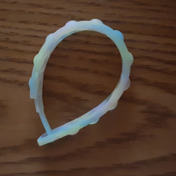 POP IT GLOWING BRACELET NRMINT CONDITION - Picture 5 of 5